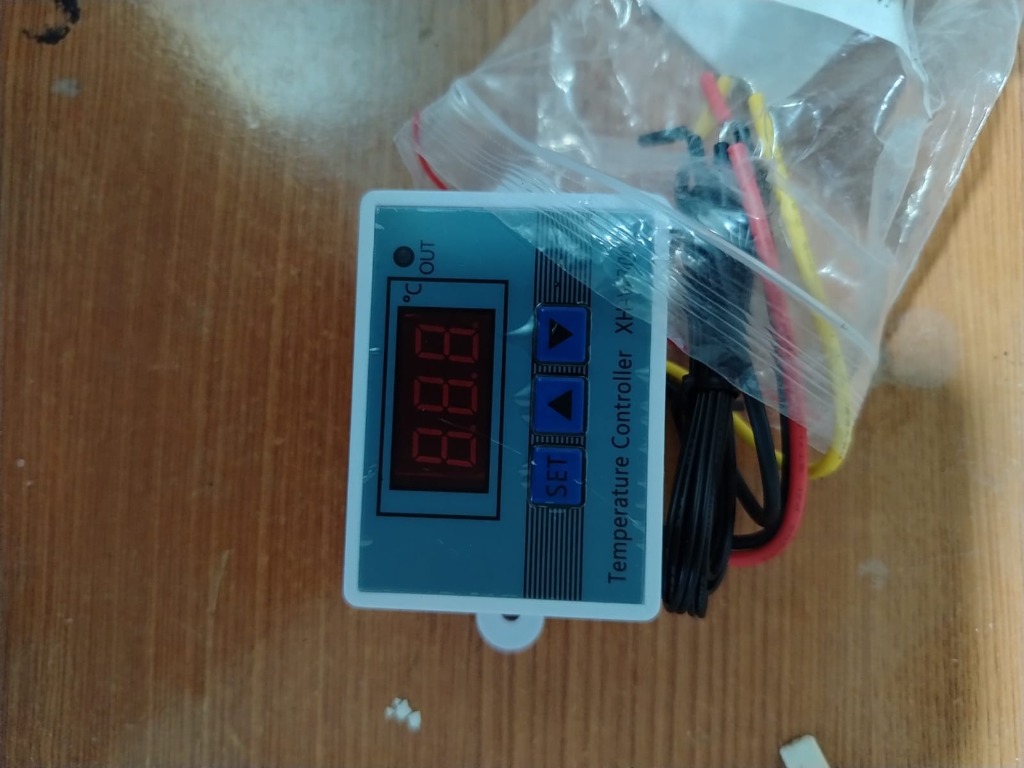 XH-W3001 Rəqəmsal Temperatur Tənzimləyici (Termostat 220V / 10A)